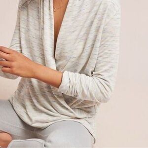 Anthropologie Akemi + Kin faux wrap top S